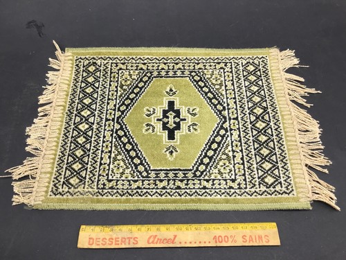 Ancien petit tapis - ancien,