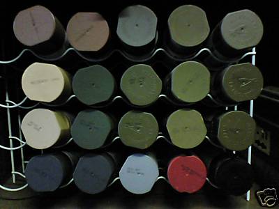 Bomb paint spray color - paint, /