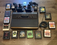 Vintage Atari 2600 Console