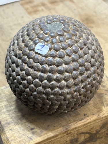 Ancienne boule en bois - ancienne,