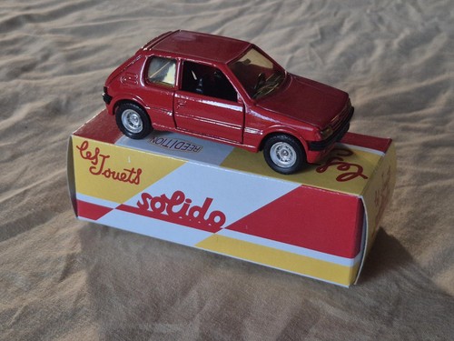 Voiture miniature peugeot 205 - peugeot,