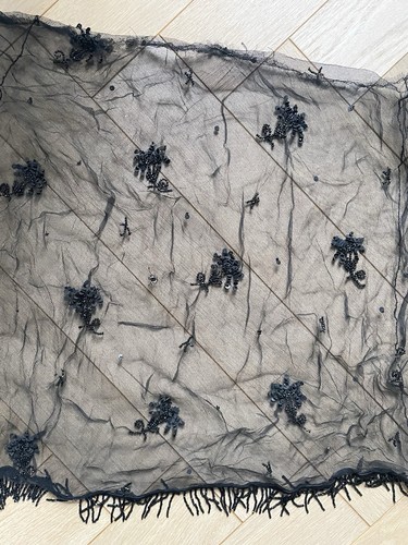 Ancien coupon tissus tulle - ancien,
