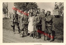 Soldats allemands avec MG 34
