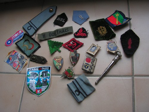 Lot militaire insignes - militaire,