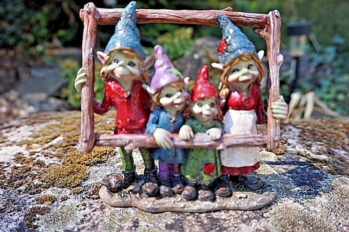 97231 figurine famille - famille, troll