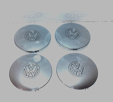 QUATRE ENJOLIVEURS DE ROUE VW