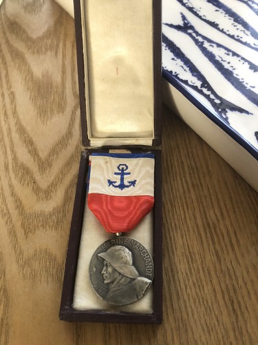 Médaille ancienne marine - ancienne,