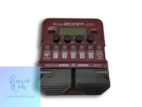 Zoom multi effecter four - effecter,