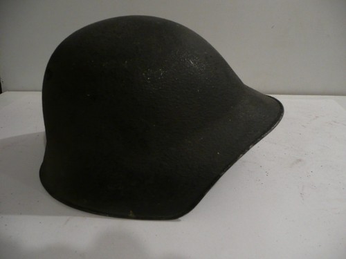 Casque militaire suisse - militaire,