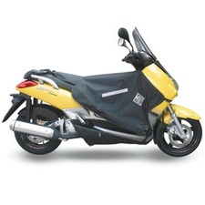 TABLIER COUVRE JAMBE TUCANO POUR YAMAHA 125 XMAX 2006+2009, 250 XMAX 2005+2009