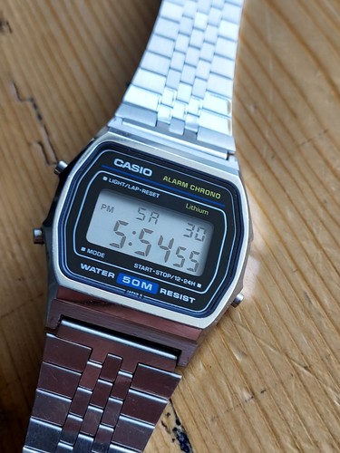 Montre casio 593 alarm - casio, w-39
