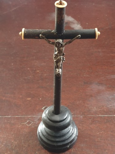 Crucifix ancien epoque - d,
