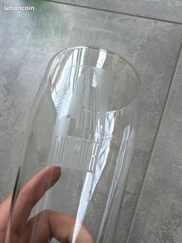 Lot verres chopes à - et,