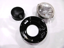 RENAULT 4 cuvelage de phare avec son optique