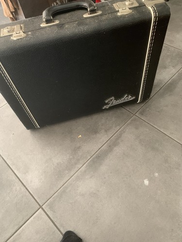 Fender étui rigide - , pour