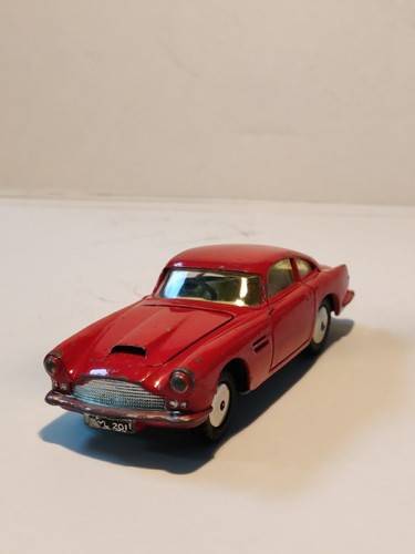 Corgi toys ref 218 aston - corgi,