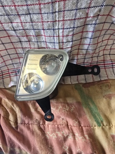 Vends feu clignotant gauche - vends,