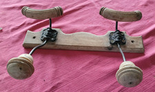 VINTAGE BEAU PORTE MANTEAU /PATERE MURALE 2 CROCHETS