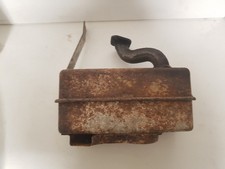 pot d échappement de moteur