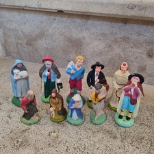 joli lot de 10 Santons