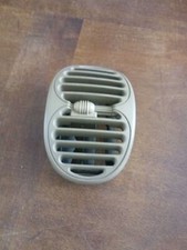 buse d'aération Chrysler Voyageur avant droit de 1999