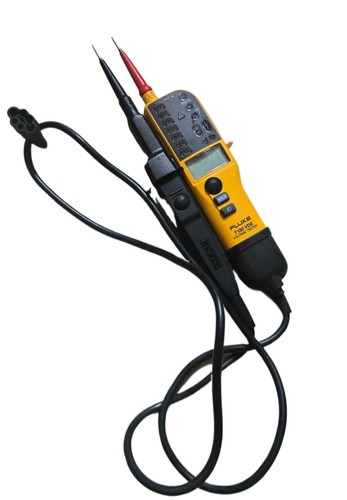 Fluke t130 two - fluke, voltage