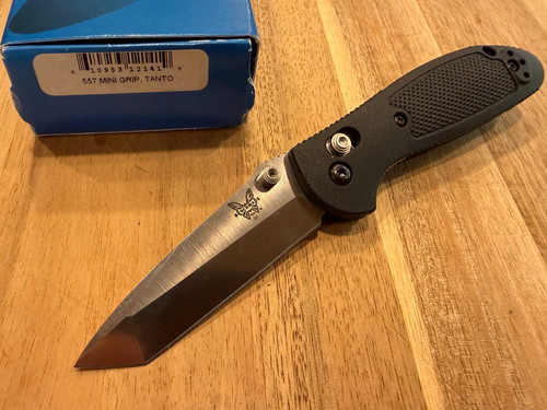 Benchmade 557 mini - benchmade,