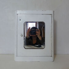 ancienne armoire à pharmacie miroir de barbier Vintage