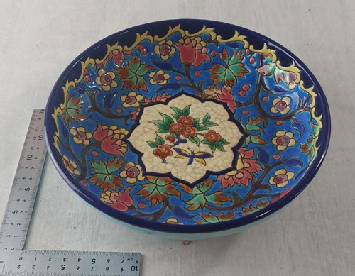 Ancienne petite coupe sur