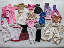 Lot n°3 de 15 tenues type