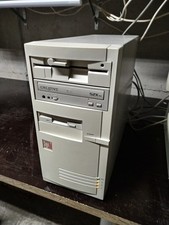 Ordinateur PC format tour