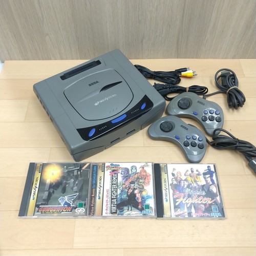 Console sega saturn japonaise - console,