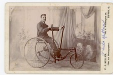 PHOTO CABINET  Keller TIFFIN, vélo ancien trike voiture ancienne