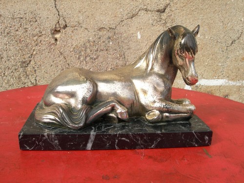 Figurine cheval ancien