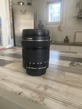 CANON  EF-S 18-135 mm 3.5-5.6