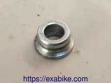 entretoise de roue avant pour