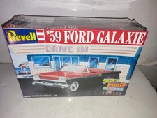 MAQUETTE REVELL 7162 SKIP FIESTA DRIVE-IN - 1/25 - 1959 FORD GALAXIE NEUF SCELLE