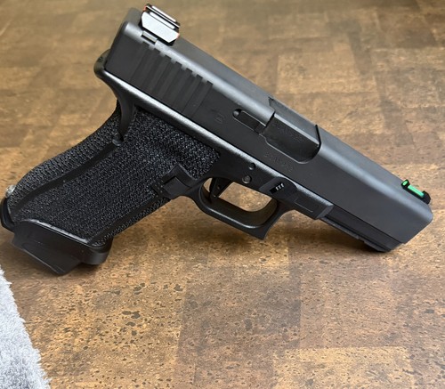 G17 gbb airsoft pistol - airsoft,
