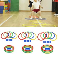 Jeu d'anneaux de marelle avec