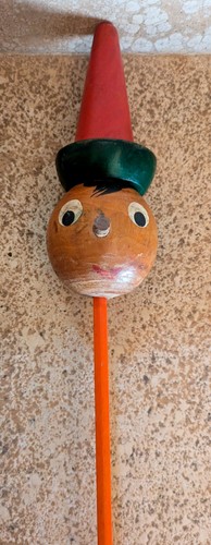 Crayon avec grande tête - grande, de