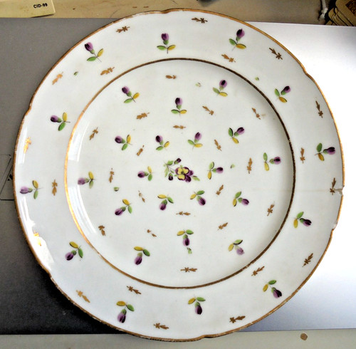 Assiette porcelaine xviiie - ,
