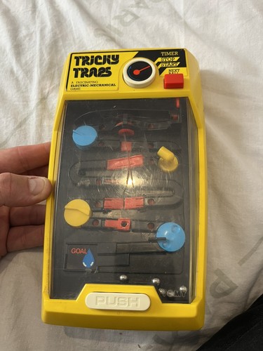 Tricky traps tomy game - traps,