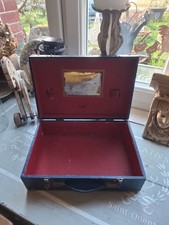 ANCIENNE VALISE avec miroir