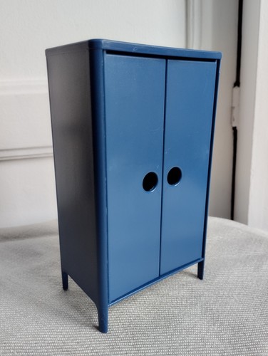 Armoire poupée bleu huset - poupée,