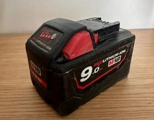 Batterie Milwaukee M18 18v 9.0