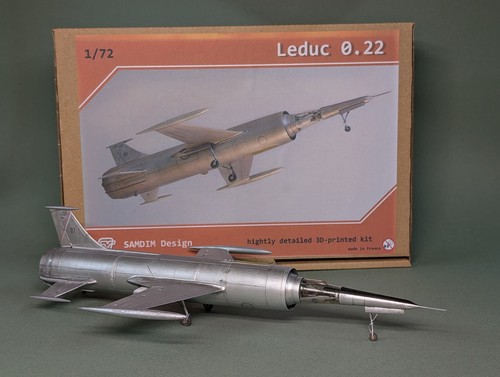 Leduc 72 scale model - scale,