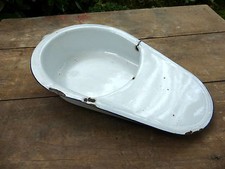 ancien bassin en tôle