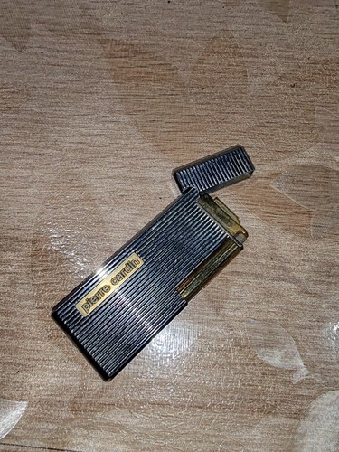 Briquet ancien pierre - pierre, cardin