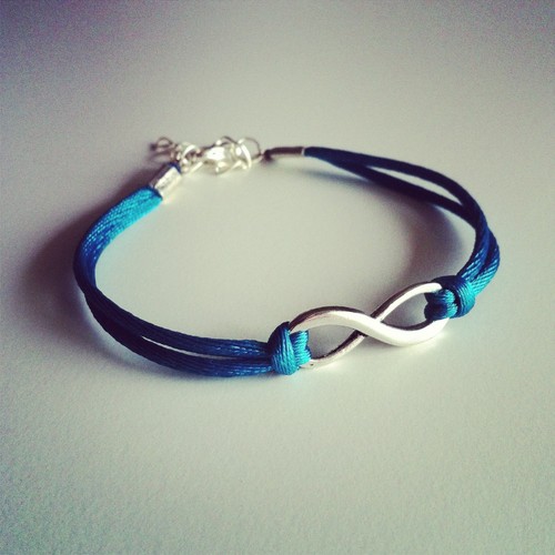 Bracelet signe infini - , one