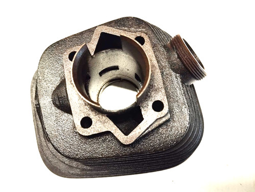 Cylindre culasse moteur - culasse,
